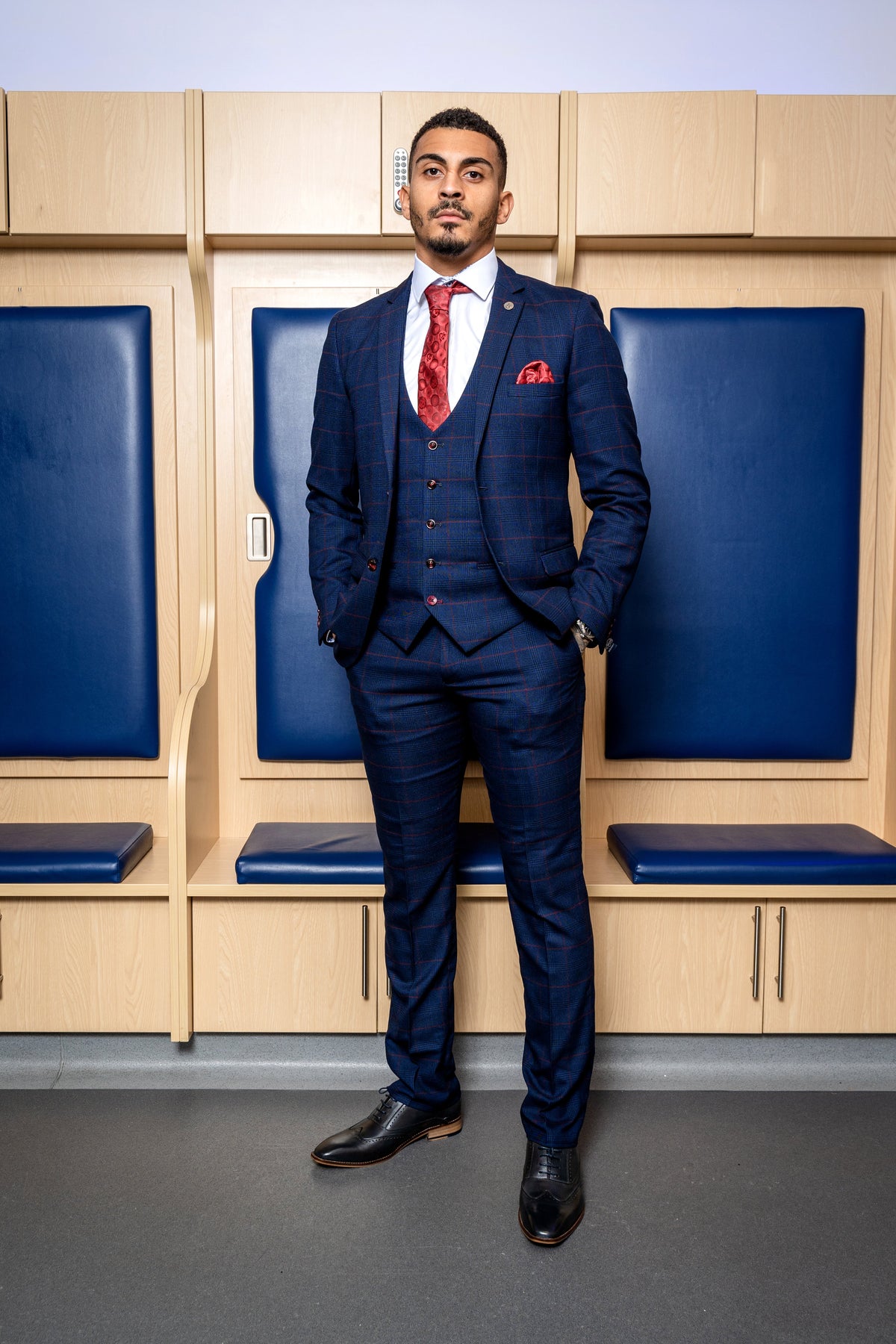 EDINSON Navy Suit - WBA - Karlan Grant – Marc Darcy
