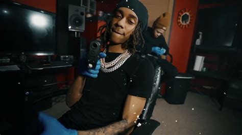 Bloodhound Lil Jeffeath