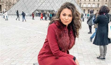 Aishah Hasnie No Makeup